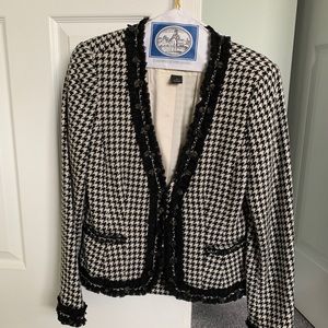 Houndstooth 2 pc Suit | White House Black Market